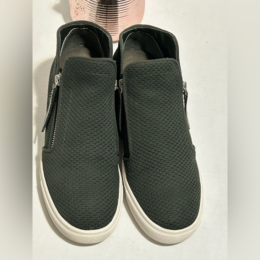 Steve Madden  Textured Slip-On Sneakers